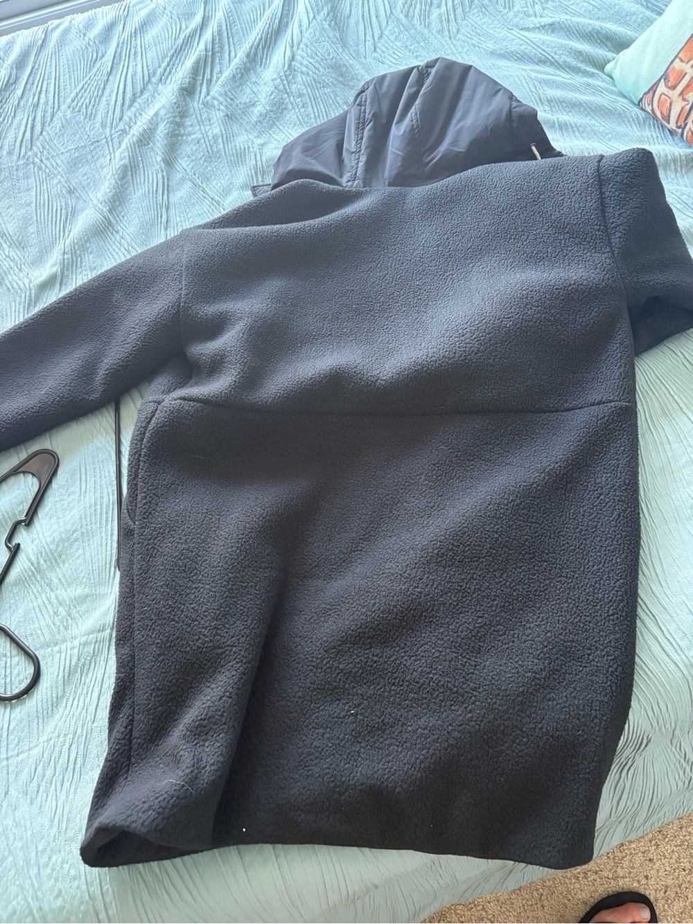 Vuori Black Hooded Teddy Jacket with Snap Buttons - Picture 3 of 3